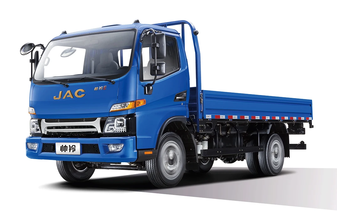 Constant Cruising 130/136/150/160 Monster Trucks 100l/130l Large Fuel Tank Medium Duty Truck