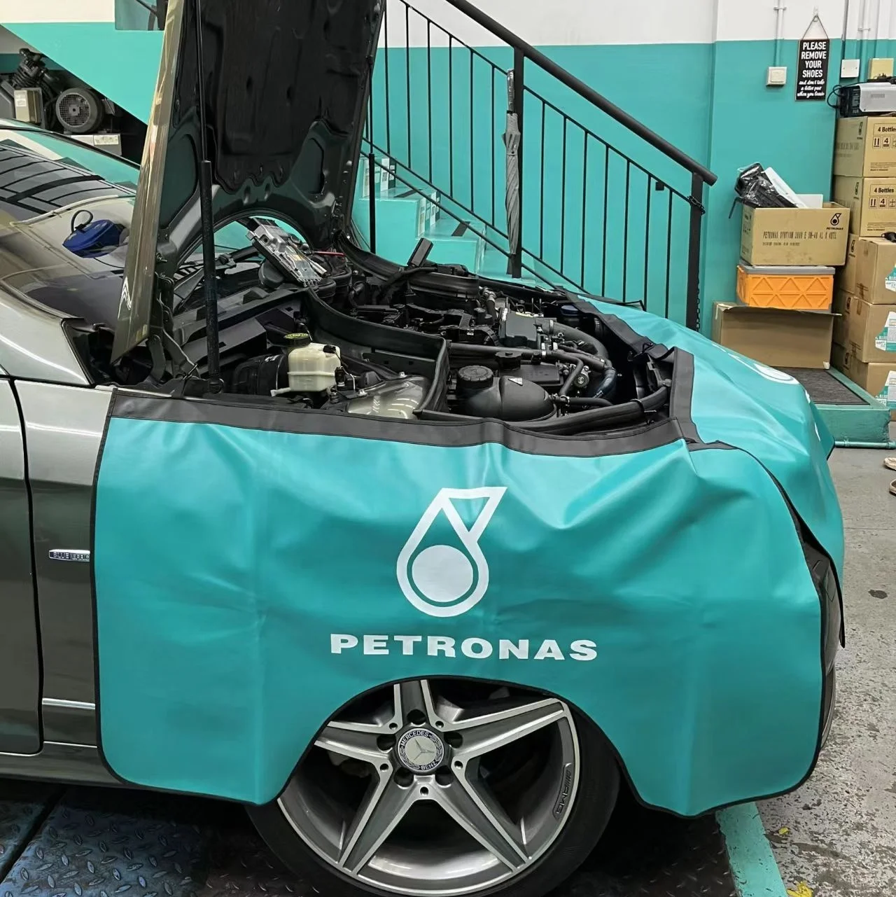 Custom Anti-oil Car Fender Covers PVC PU Magnetic Auto Repair Protection Pad Side Dust Car Fender Cover With Magnetic