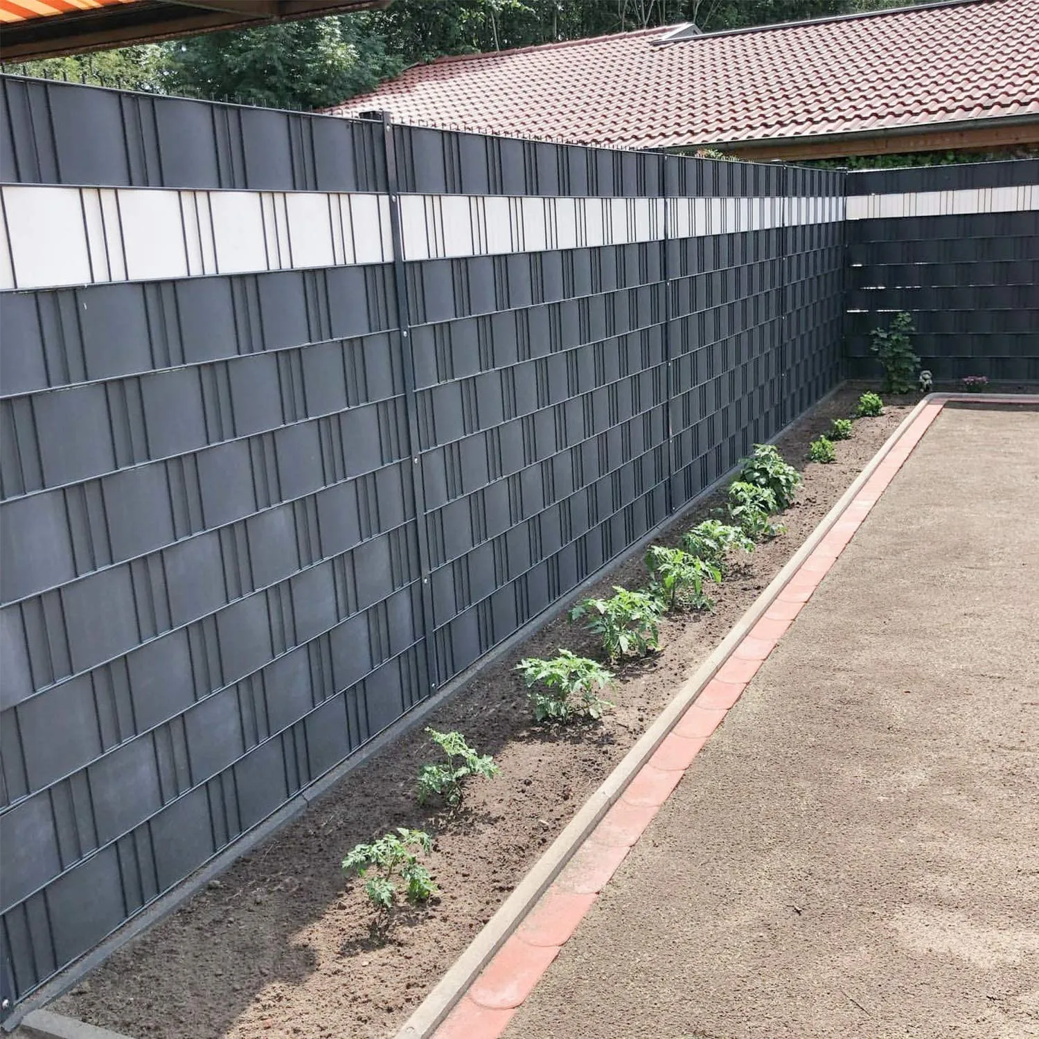 UV-Resistant Durable Garden Privacy 19cm*35m With 20Clips PVC Screen Strip Fence For Garden Fence