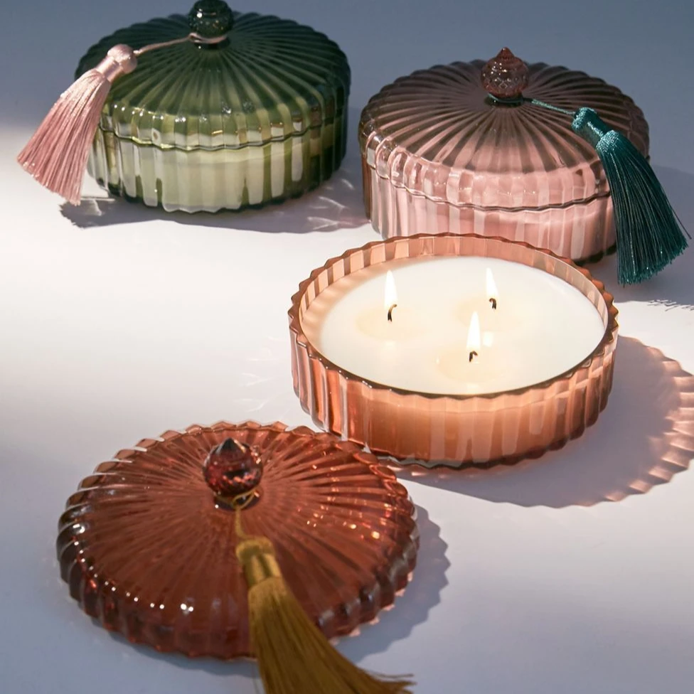 Custom Packing Crystal Infuser Wood Wick Luxury Soy Wax Scented Glass Candles Jars Private Label