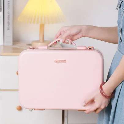 Hot Sale New Fashion Aluminum Cosmetic Box with LED Lights Mirror Travel Vanity Boxes Beauty Letter Pattern Hasp Closure Type