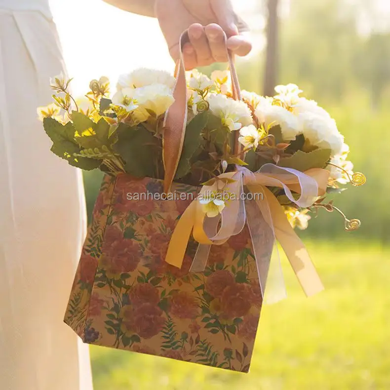Handmade Retro Rose Kraft Paper Bag for Clothing Store Facia Mask Shoe Box Packaging Custom Logo Digital Printing for Gift Bag