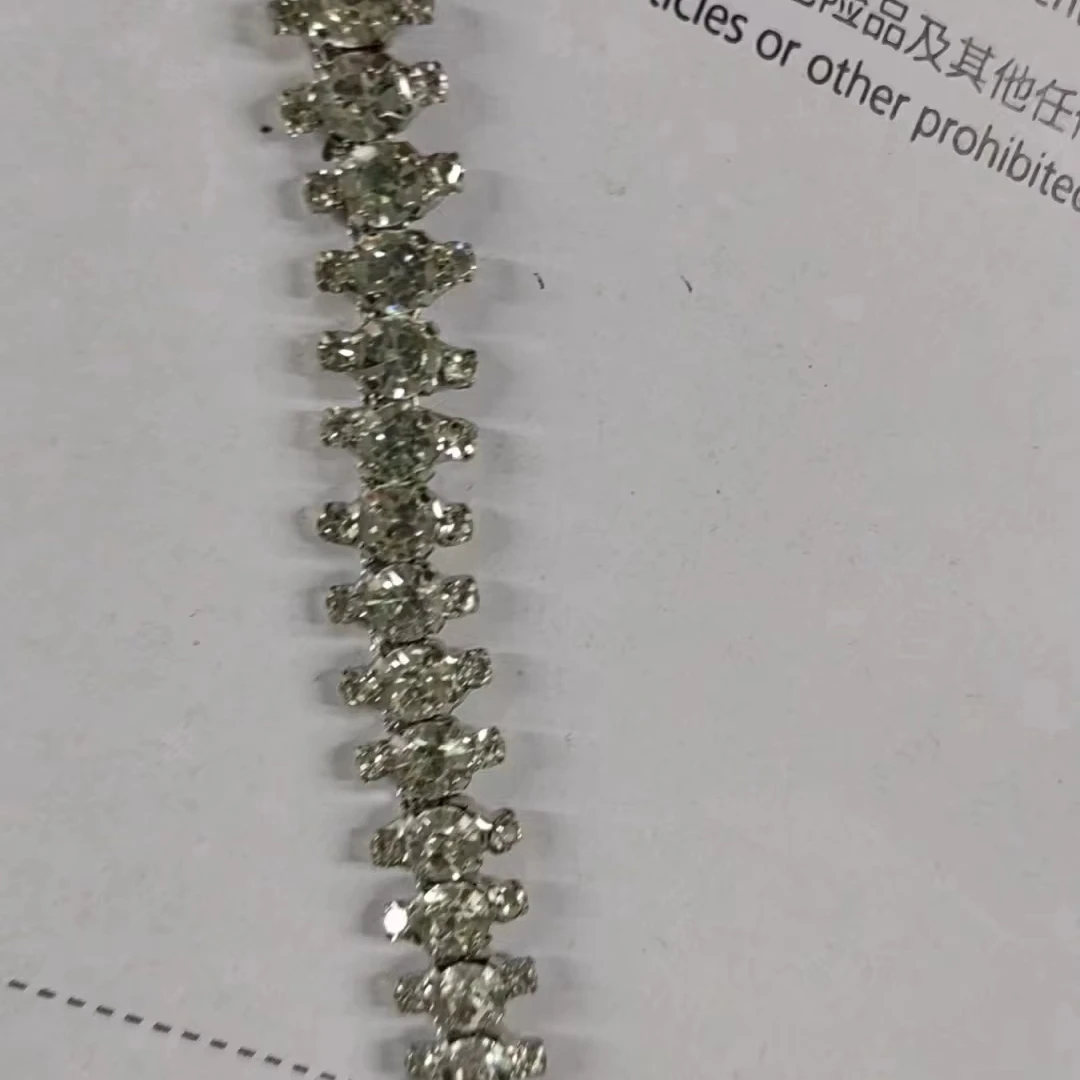 crystal rhinestone chains tassel rhinestone chains and high wedding dresses are used clothing decoration