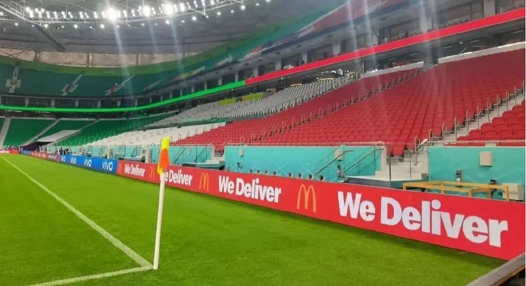 High Performance Full HD P6 P8 P10 Outdoor Football Stadium LED Screen for Sports Event Video IP65 for Retail Store Animation