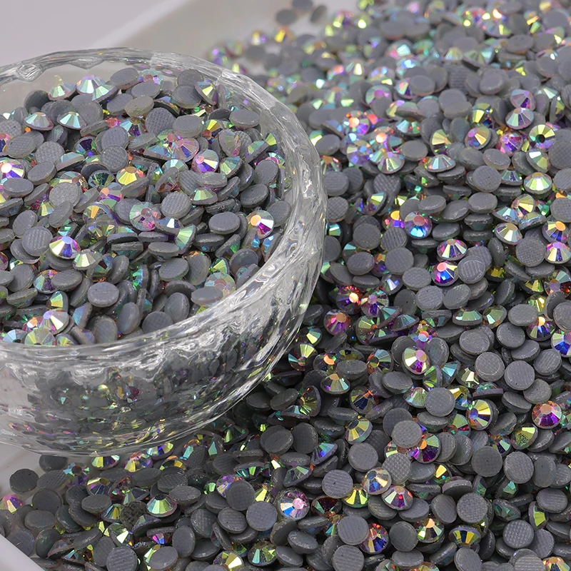Лидер продаж стразы с плоской спинкой 1440 шт.