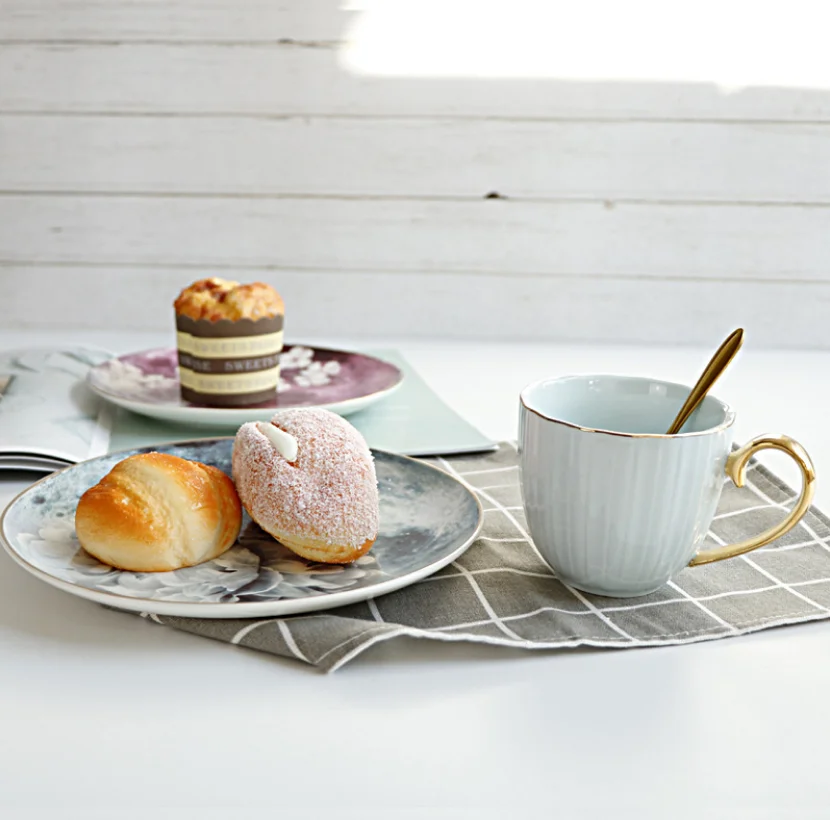 Japanese cherry blossom ceramic decorative grape wall plate