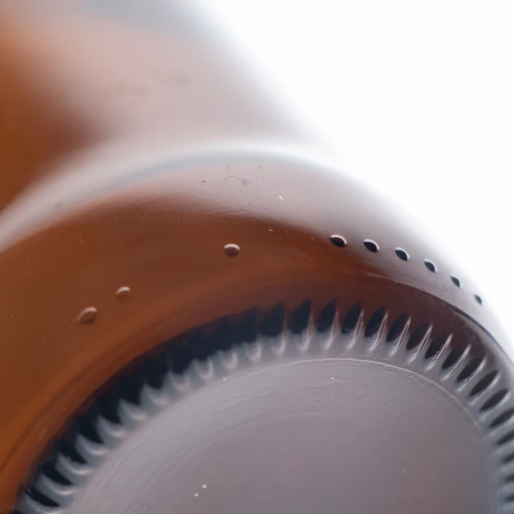 amber glass beer bottle 330cc Wine bottle 330ml brown liquor bottle with Crown Cap