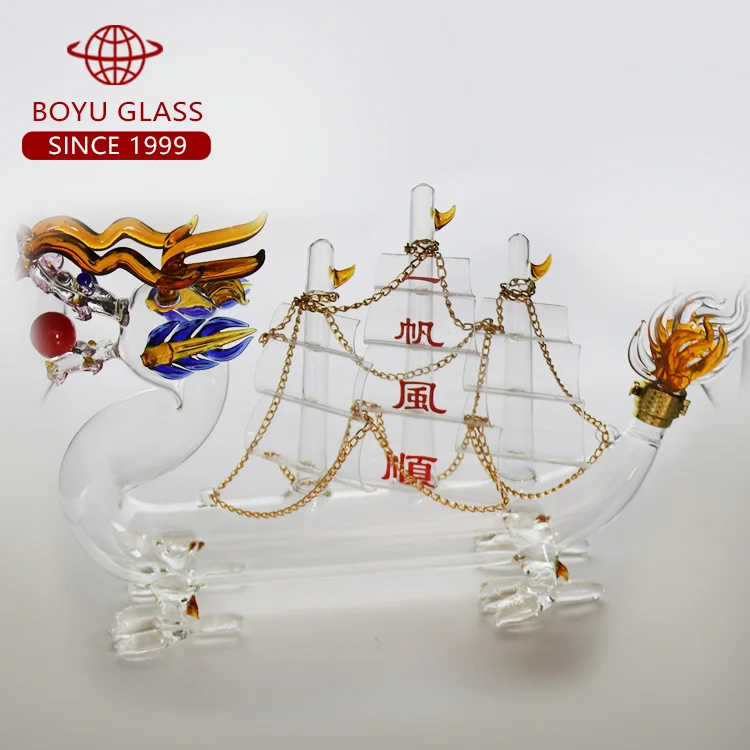 Chinese Dragon boat Style Design Bar Whiskey Decanter Glass wine Decanter for Liquor