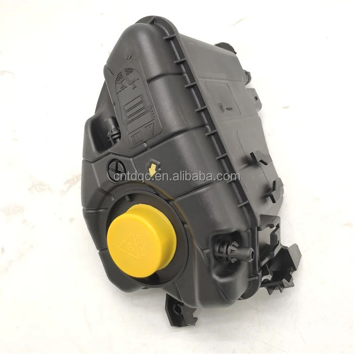 High quality Petrol Expansion Tank 17138742975 Automobiles Intercooler Coolant Expansion Tank for G30 G31