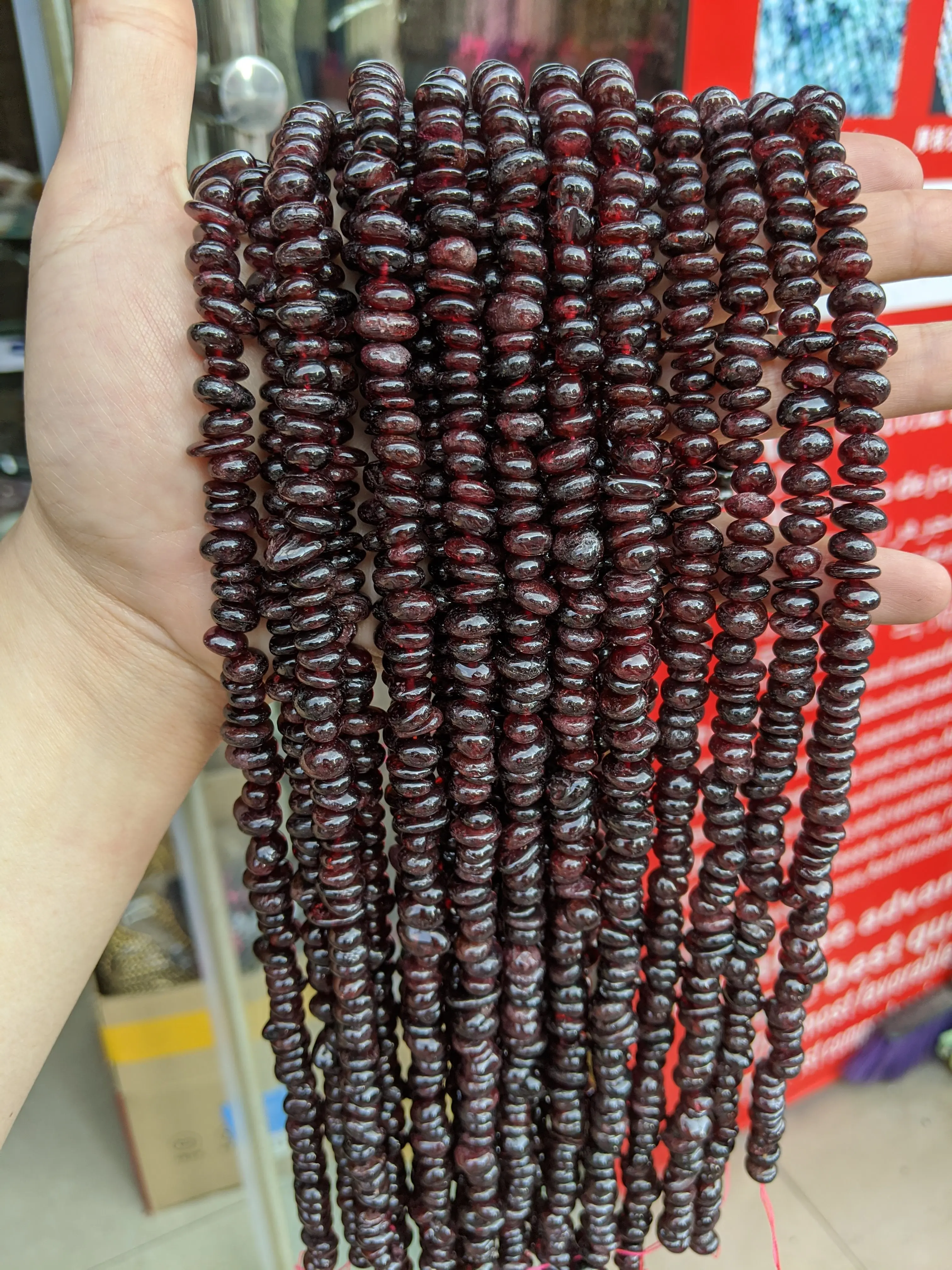 Buy Bulk Natural Stone Raw Loose Horizontal Hole Chip Tumble Nugget Beads Garnet