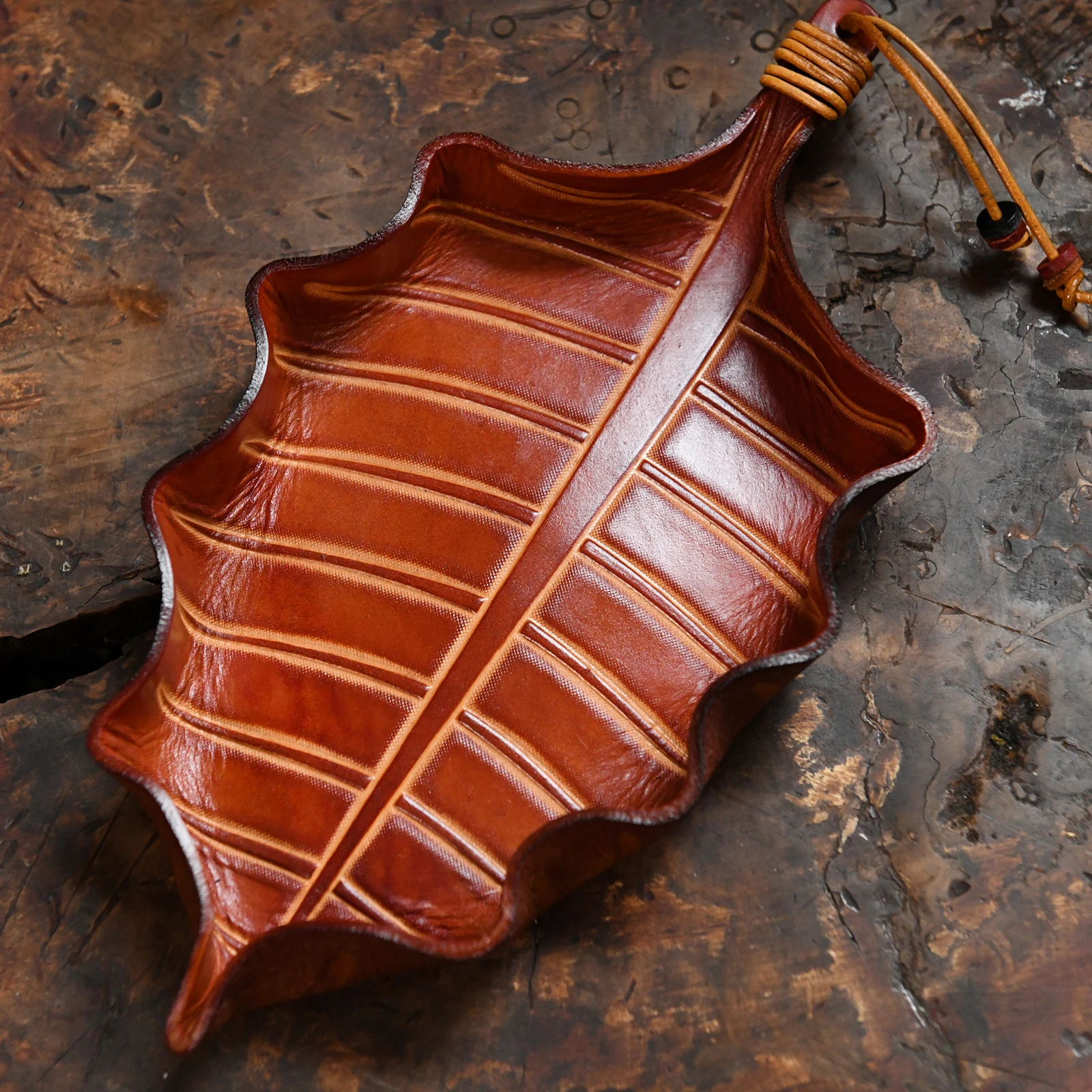 Ea388 Vegetable tan Wholesale Luxury Custom Leather Jewelry Display Tray for Office Table Storage Makeup Logo Home Decor Trays