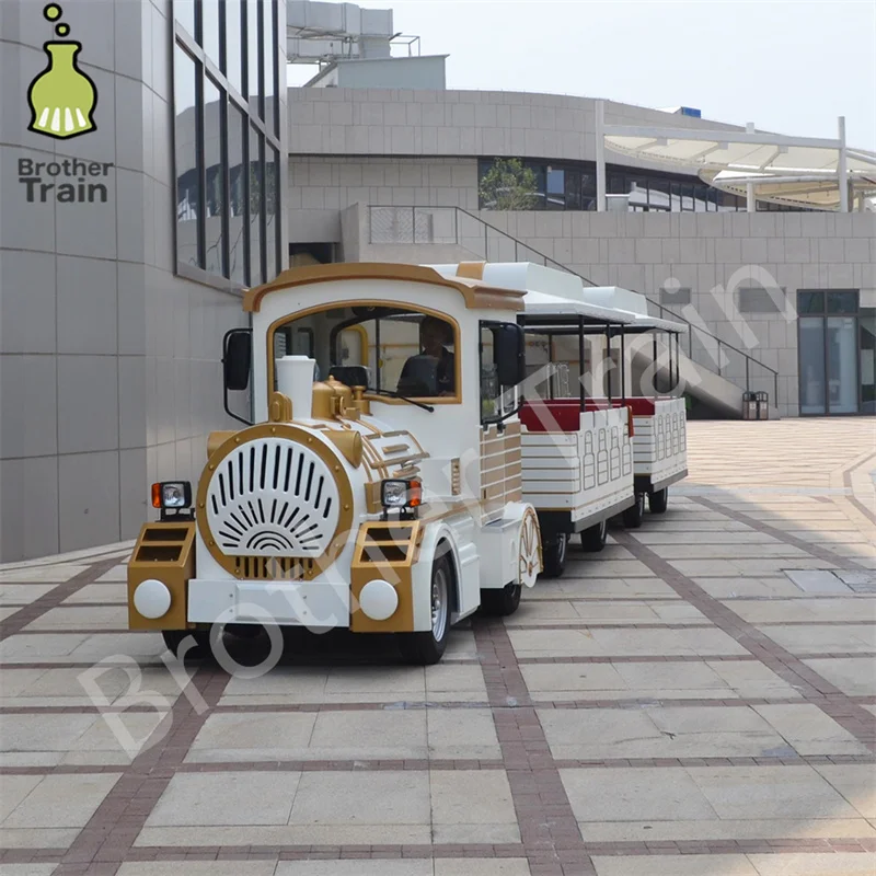 Big Amusement Park Rides Tourist Train Battery Operated Trackless Train Electric Train Large Outdoor Amusement Equipment On Sale