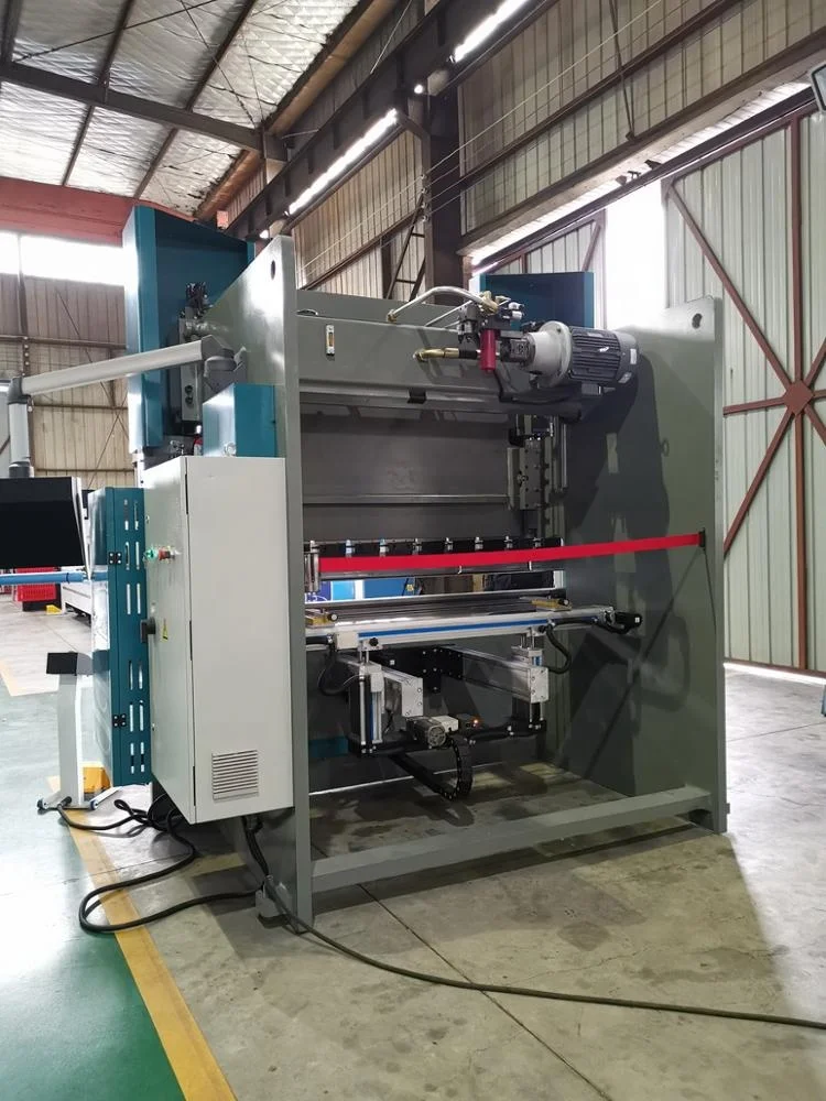 WD67K-125T/2500 Delem DA66T system 6 + 1 axis электро-гидравлический сервопривод CNC листогибочный