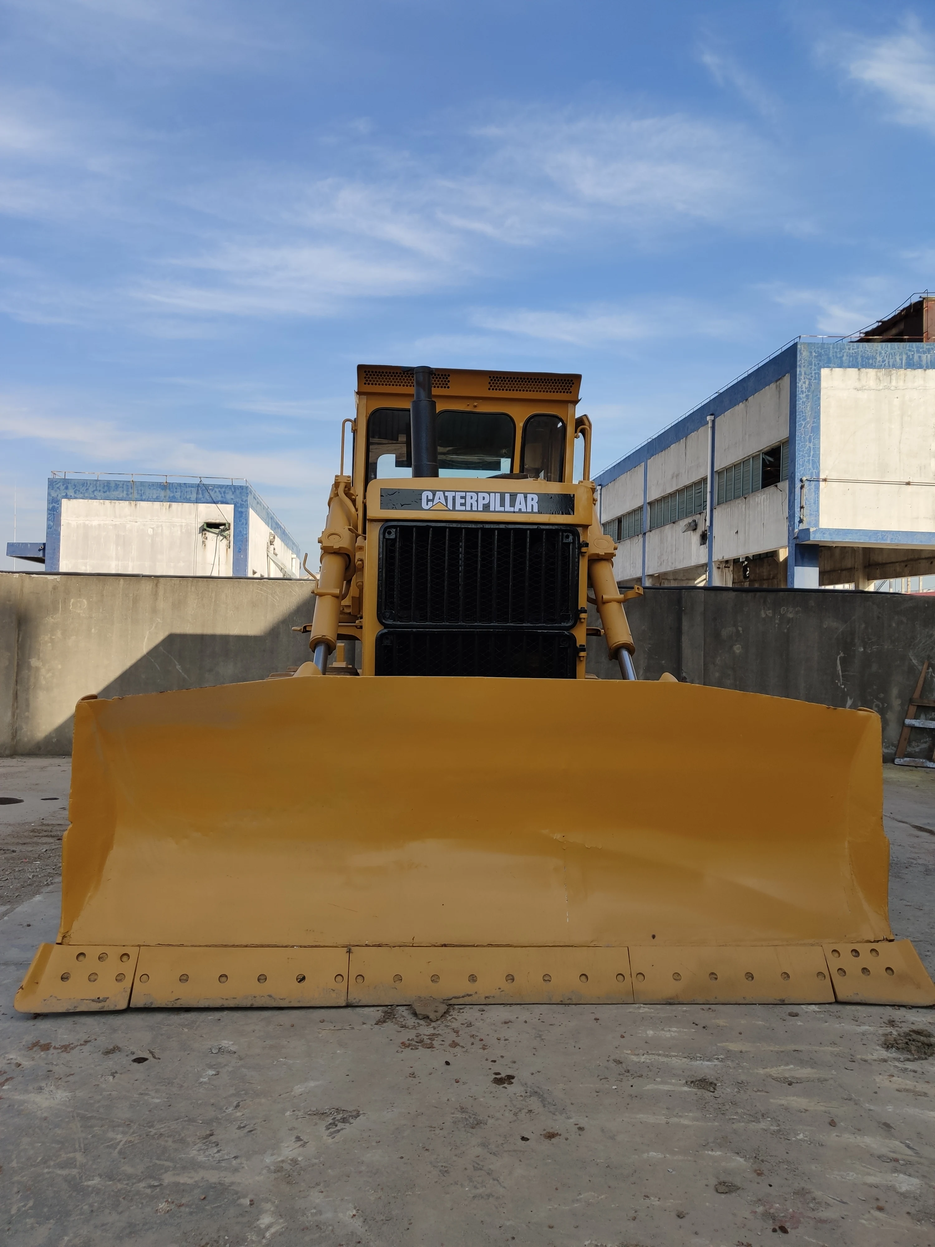 Efficient good price for sale Used CAT D8H Bulldozer machine Crawler hydraulic CAT D8H used bulldozers