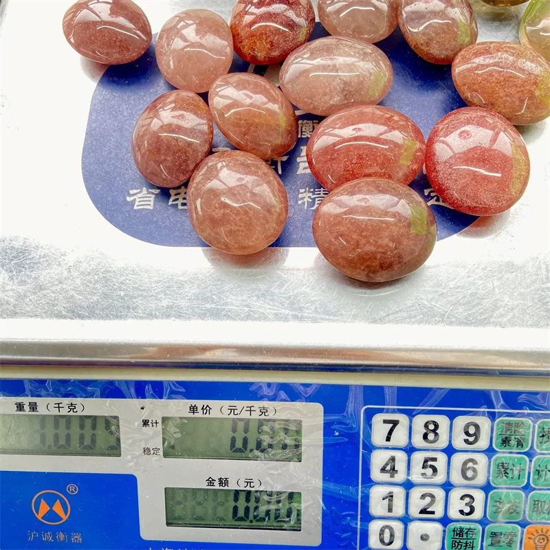 Wholesale Nature-Based Stone High Quality Strawberry Quartz Palm Stone for Home Spiritual Decor