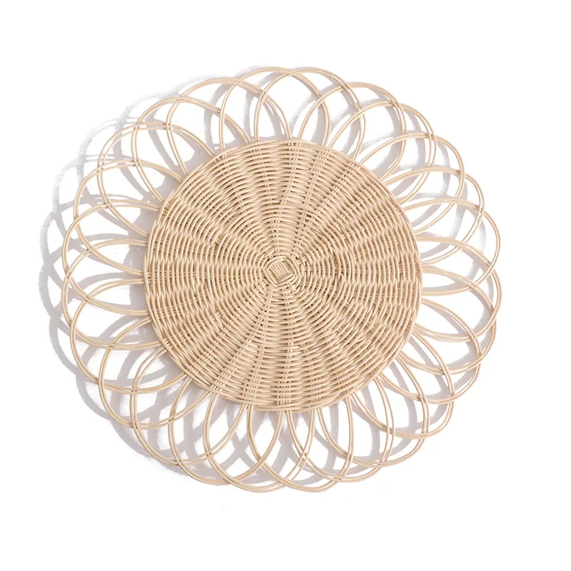 Natural Bohemian Style round Rattan Placemat Hand Woven Decorative Flower Sustainable Home Decor Plate Dish