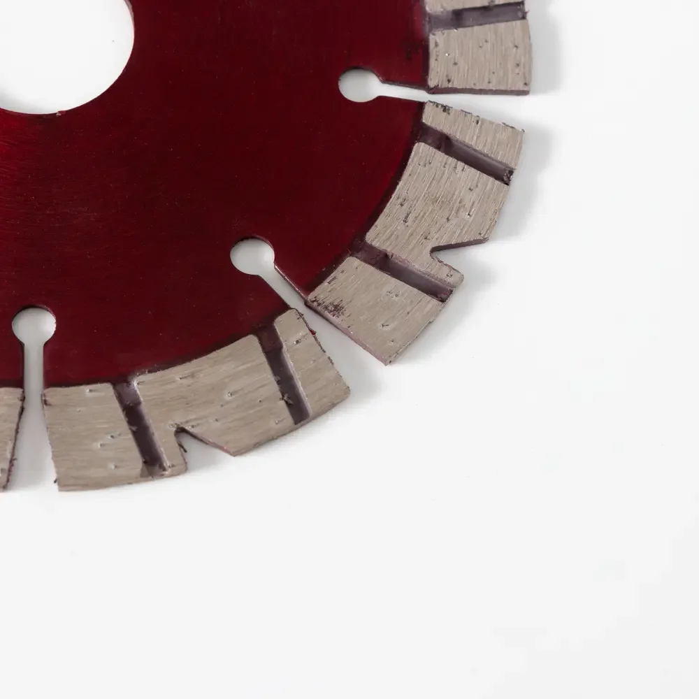 Factory Price Cold Pressed Turbo Segment Diamond Saw Blade with Teeth Protection Cutting Disc for Tiles Brick Block
