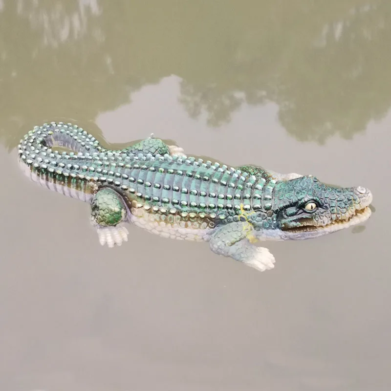 3 Ft Resin Fish and Crocodile Alligator Statues Artificial Floating Pond Decoration Garden Sculpture