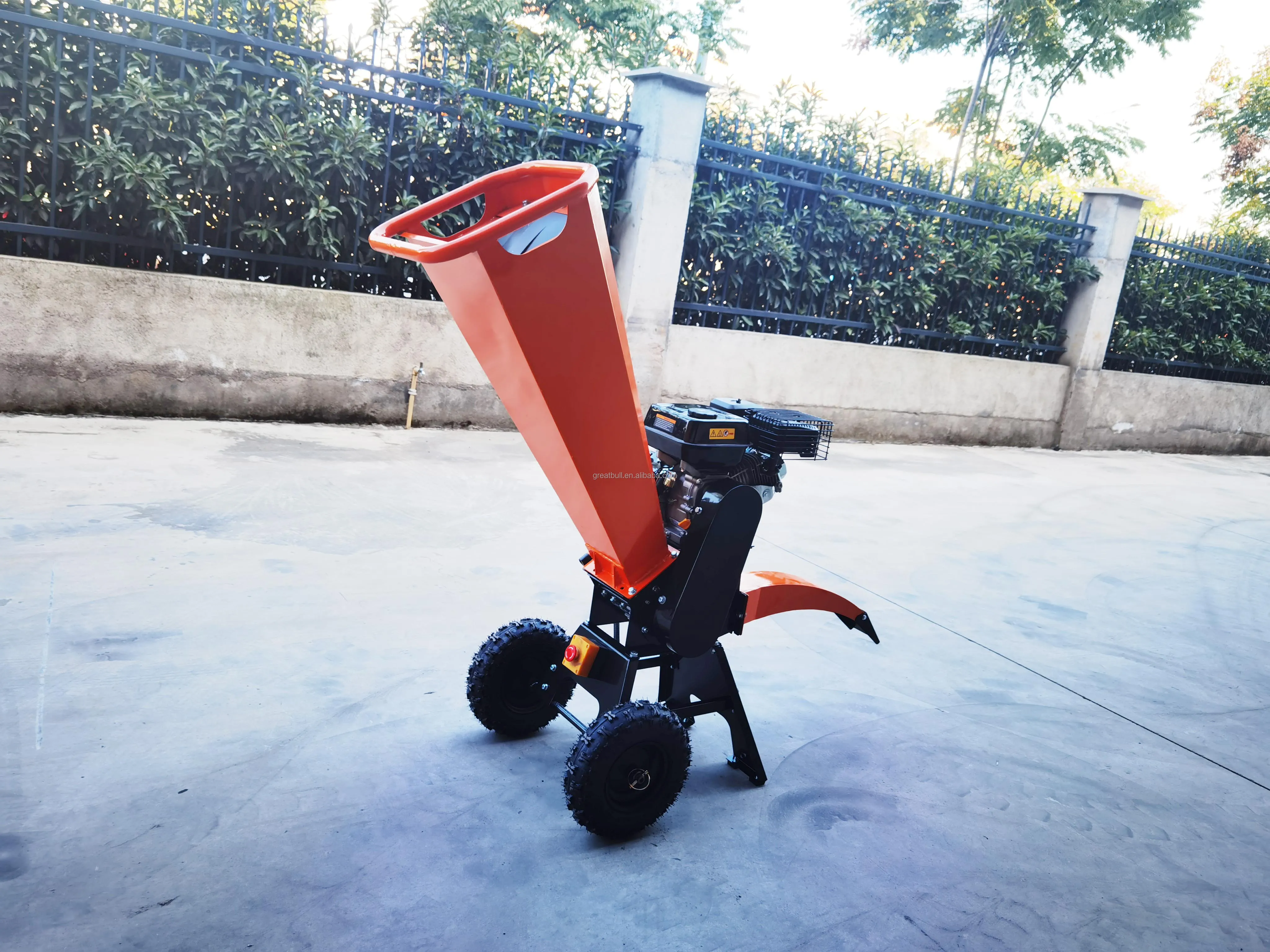 Wood Chipper Shredder Mini Chipper Shredder Tree Chipper Branch Chipper Industrial Wood Chipper wood crusher shredder