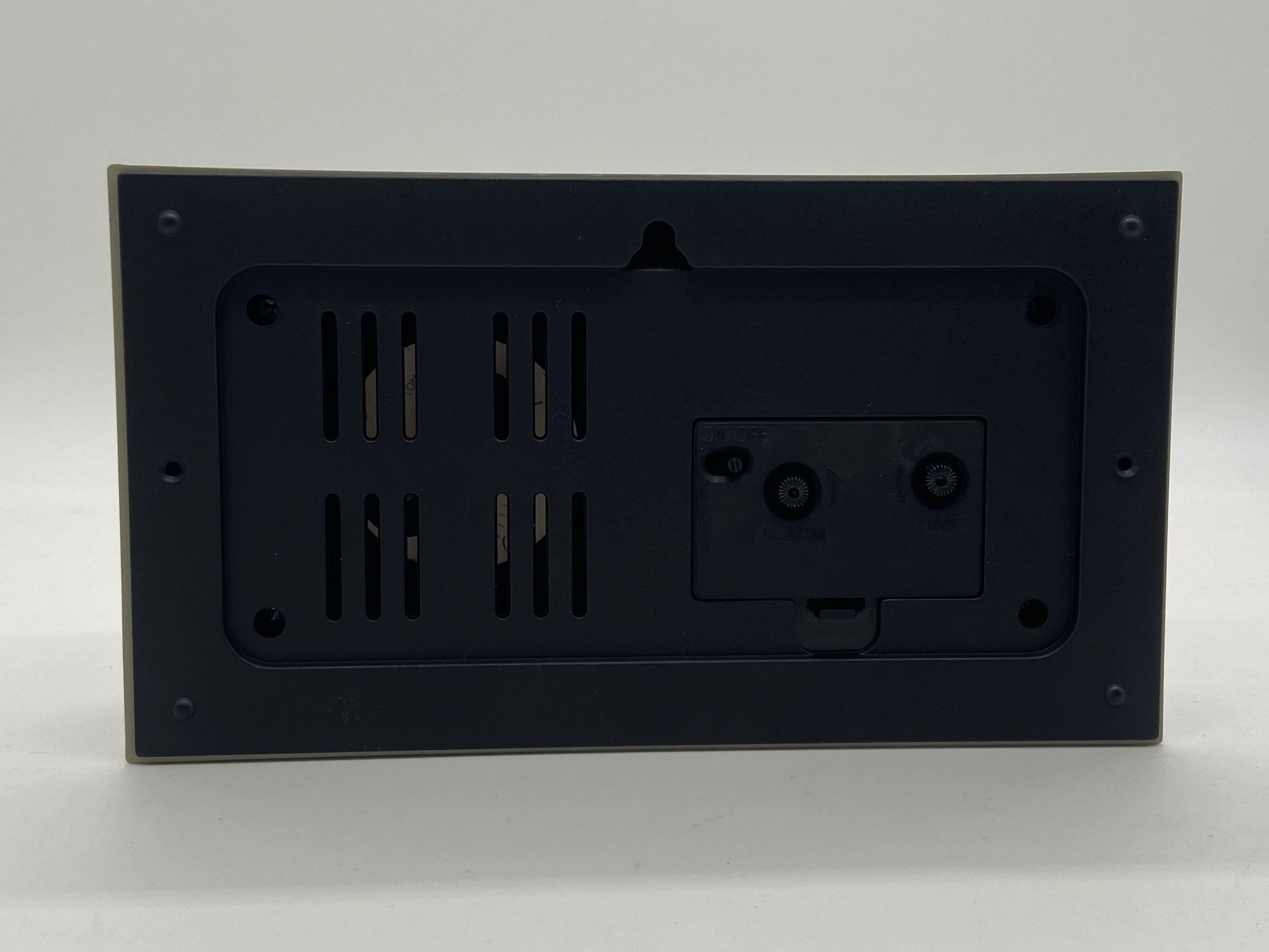 Wholesale Square Alarm antique table clock