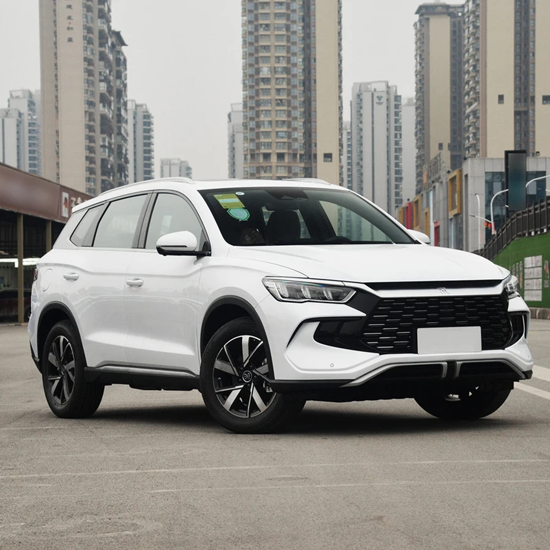 2024 BYD Song Pro DM-i Luxury Adult Sedan Used Plug-In Hybrid EV Car with 1.5T Electric Motor Left Steering