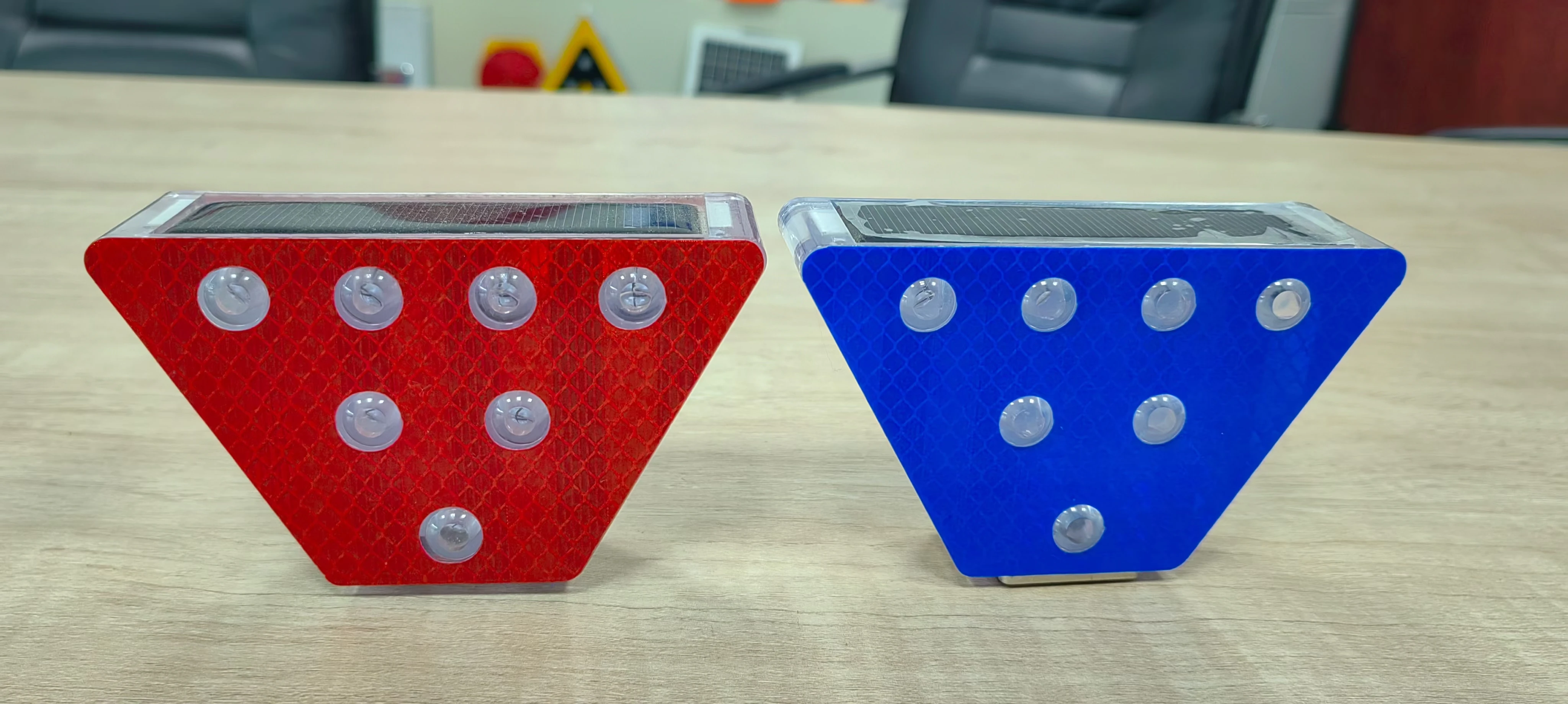 Highway Warning Solar Led Cat Eyes Flashing Road Reflective barricade Lights