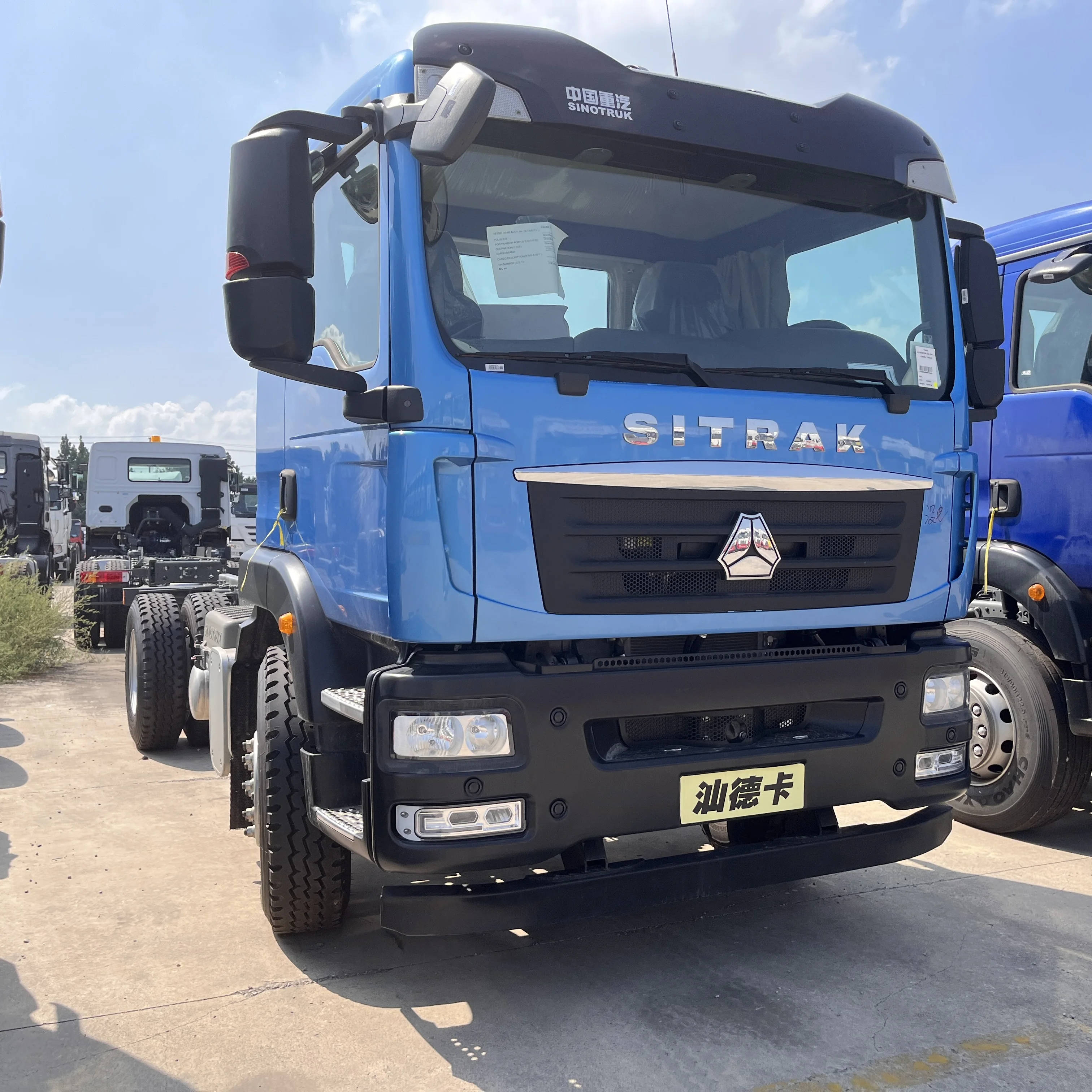 Howo 6X4 Sitrak C7H Tractor Head Truck Wheel Tractor Trucks New 2023