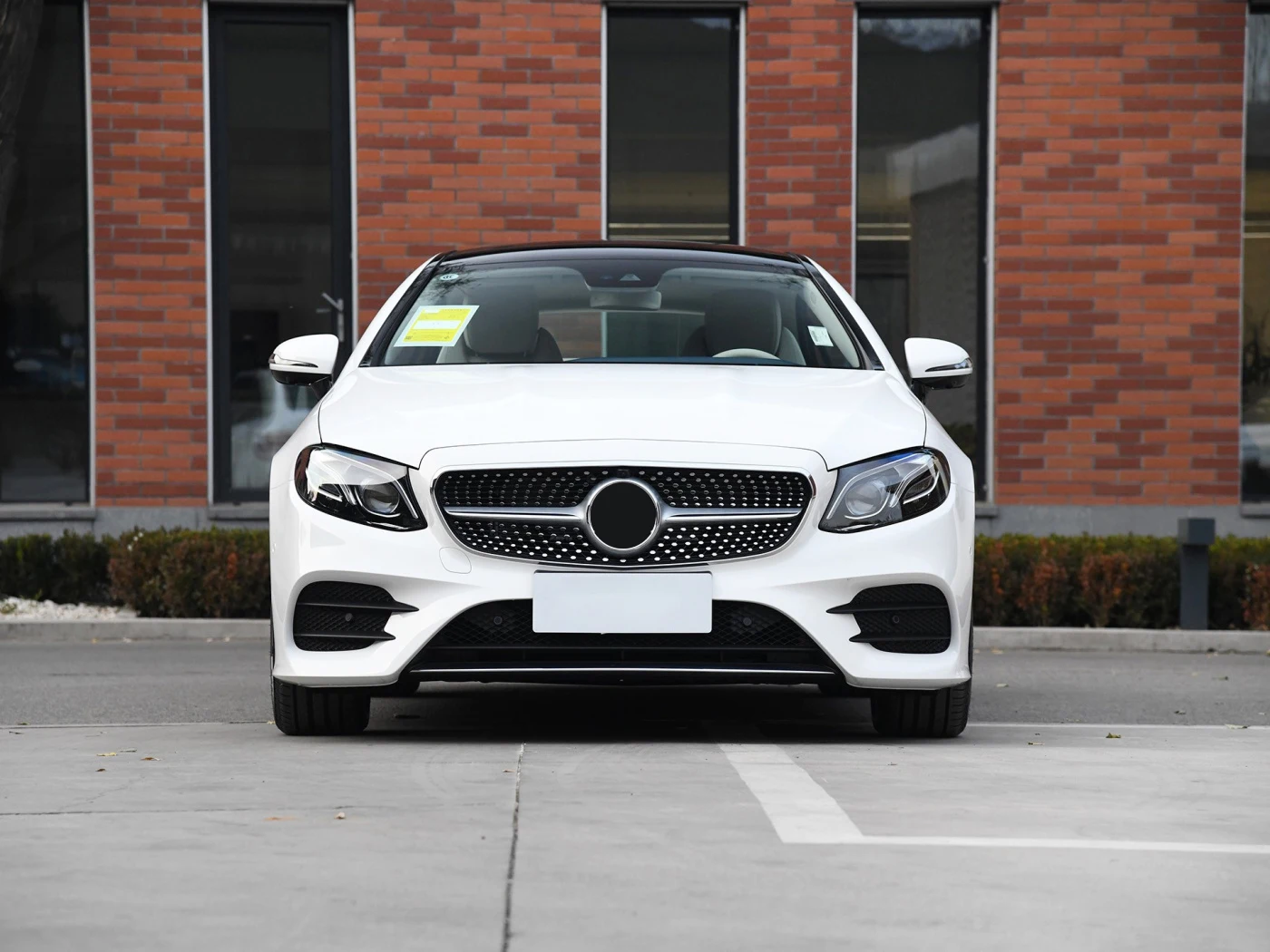 Carbon Fiber Front Car Bodykit Bumper Vent Trims For Mercedes Benz E Class C238 2 Door 2017-2022