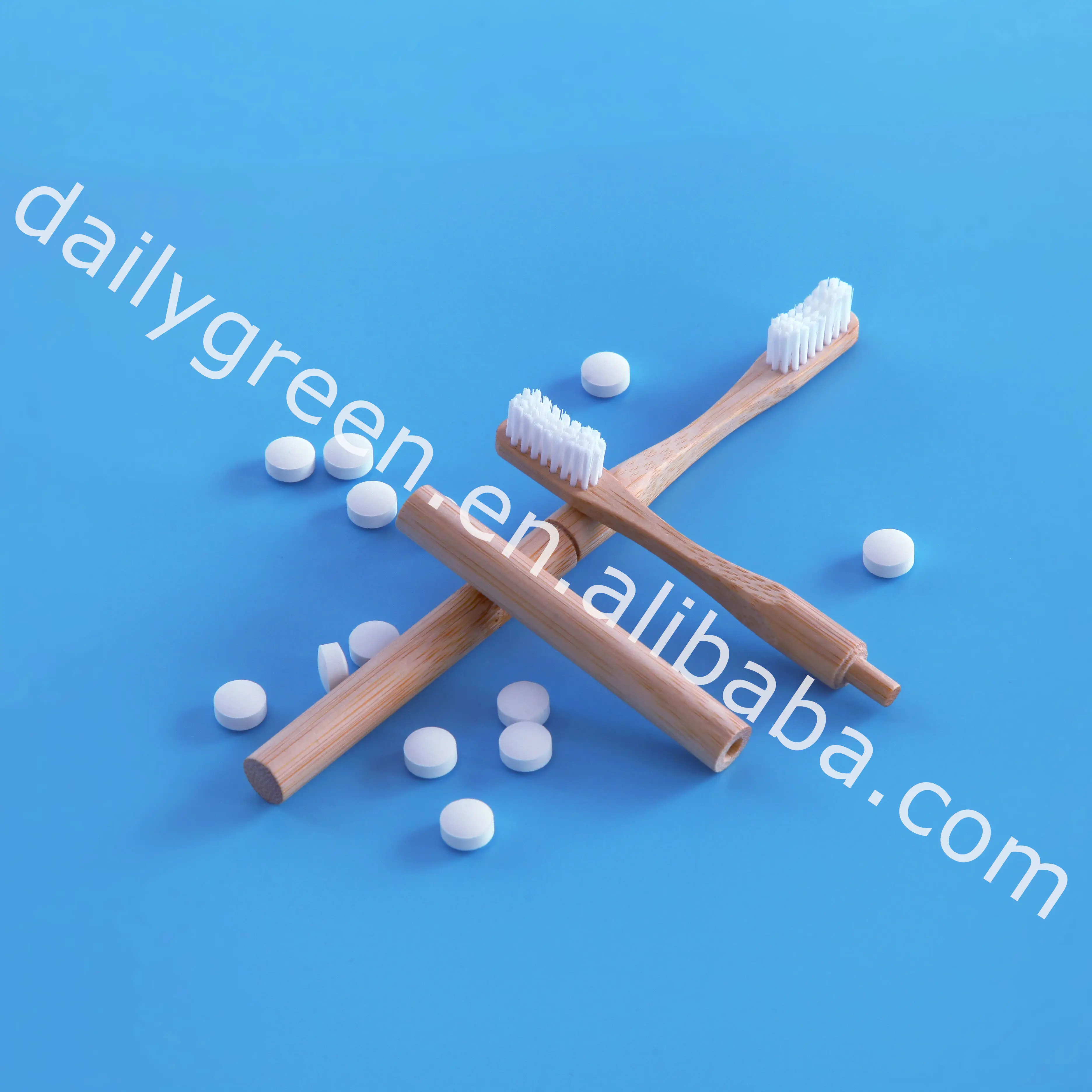 OEM Natural organic and fluoride-free in a variety of flavors solid toothpaste tablets