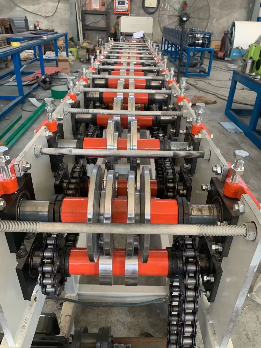 Best Selling C shaped G550 steel frame & purlin tile making machines