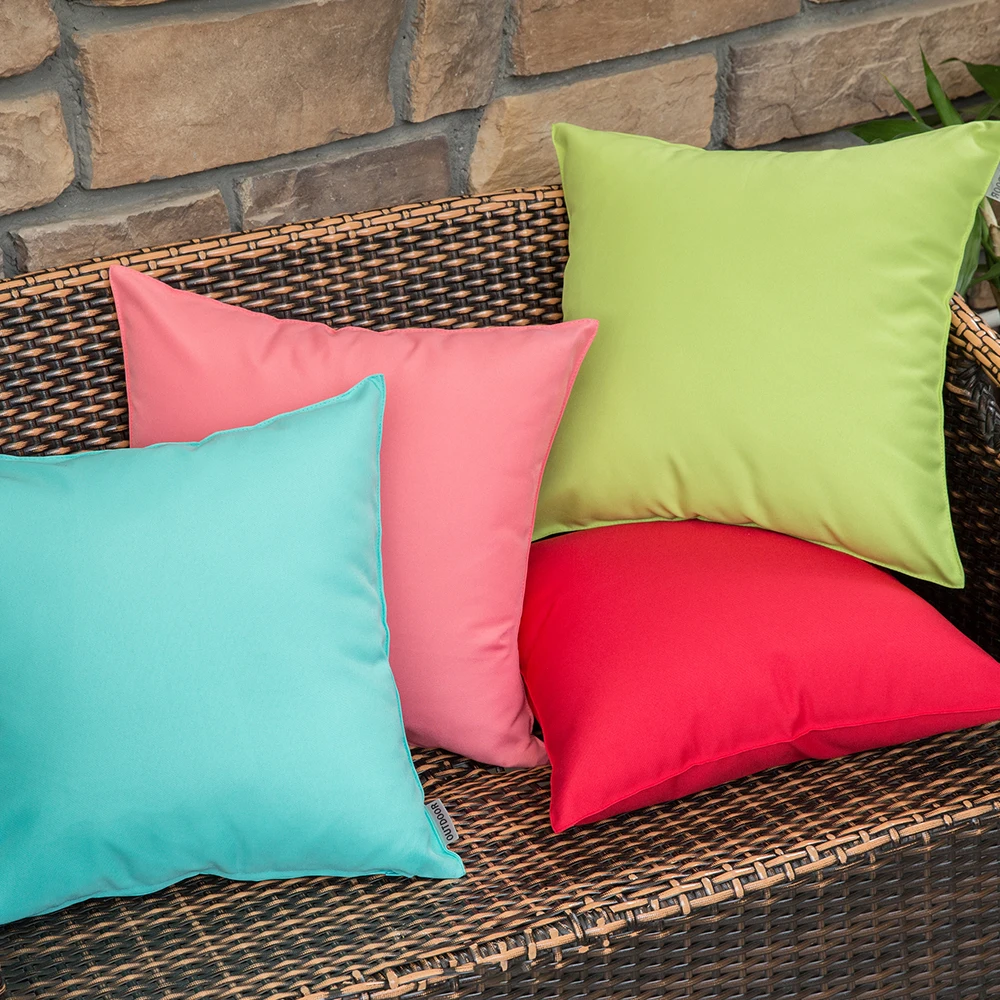 Custom Wholesale Waterproof Sofa Pillow Covers Outdoor Cushion Cover Water Resistant Outdoor Furniture Garden Pillow Case
