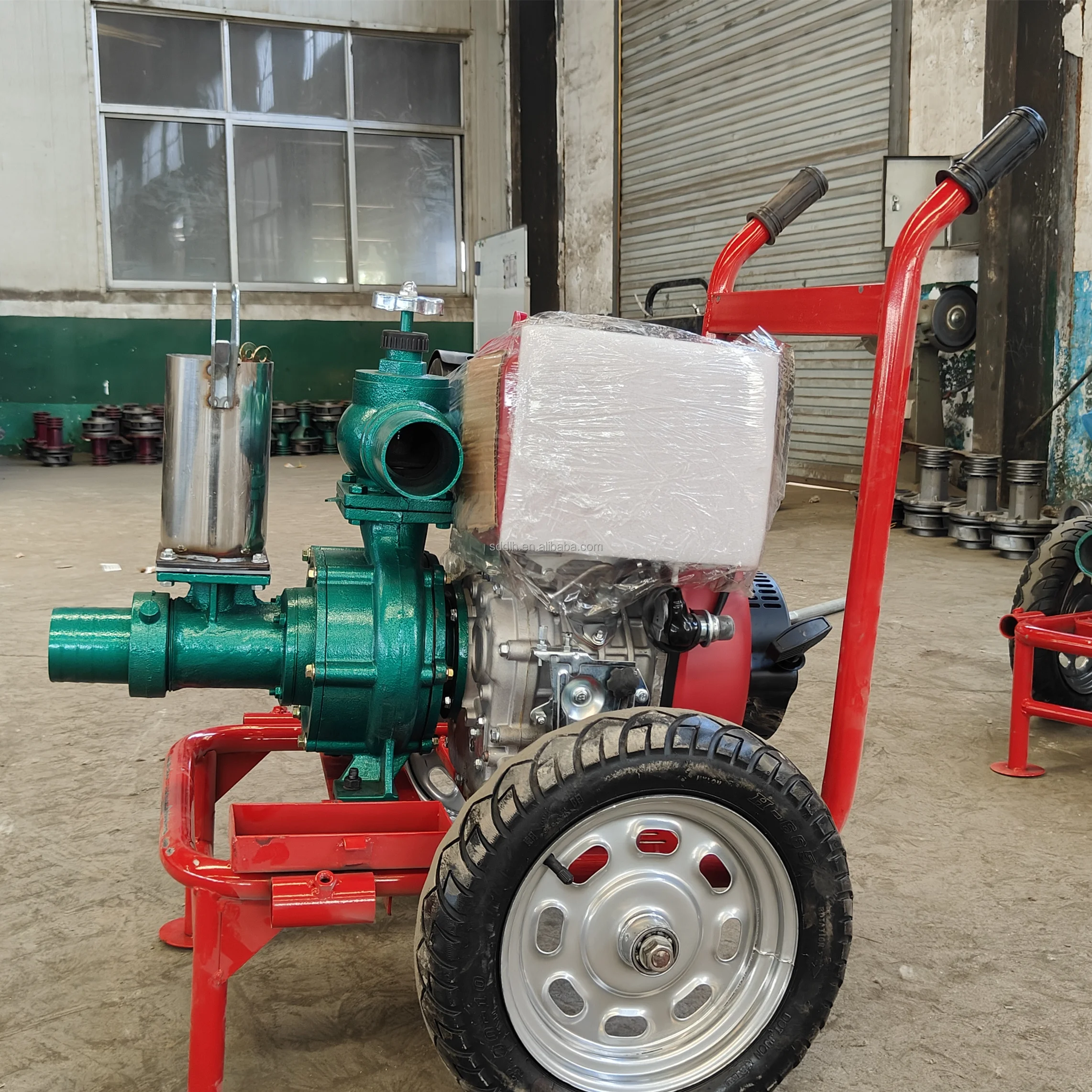 4.4KW дизельный двигатель водяной насос с PY40 дождевой пистолет Спринклер