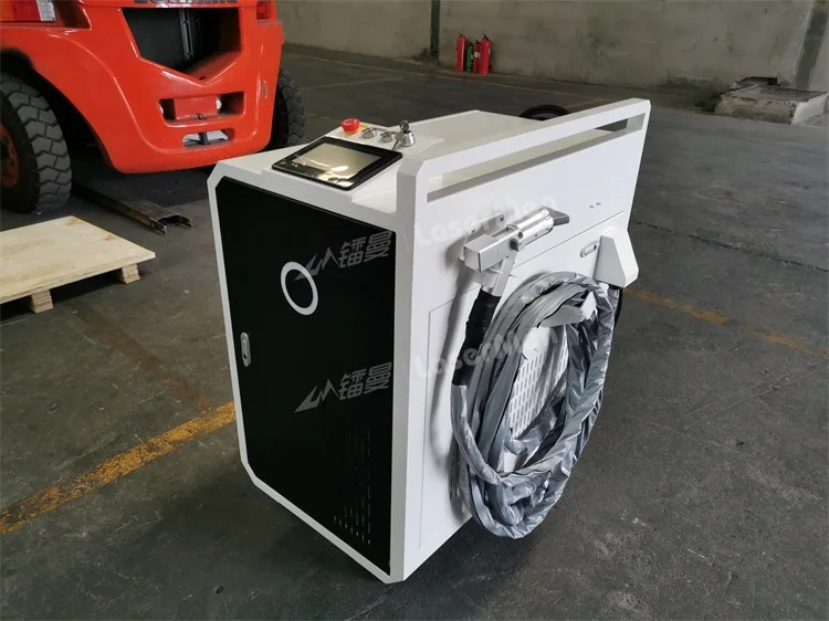 Handheld portable rust removal laser cleaning metal machine 1000 watt 1000w 2000w pulse fiber laser cleaning machine