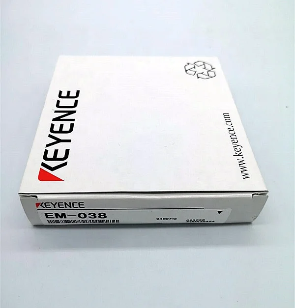 KEYENCE EM-038    Proximity sensors with in-cable amplifiers       f3.8, NPN    New original