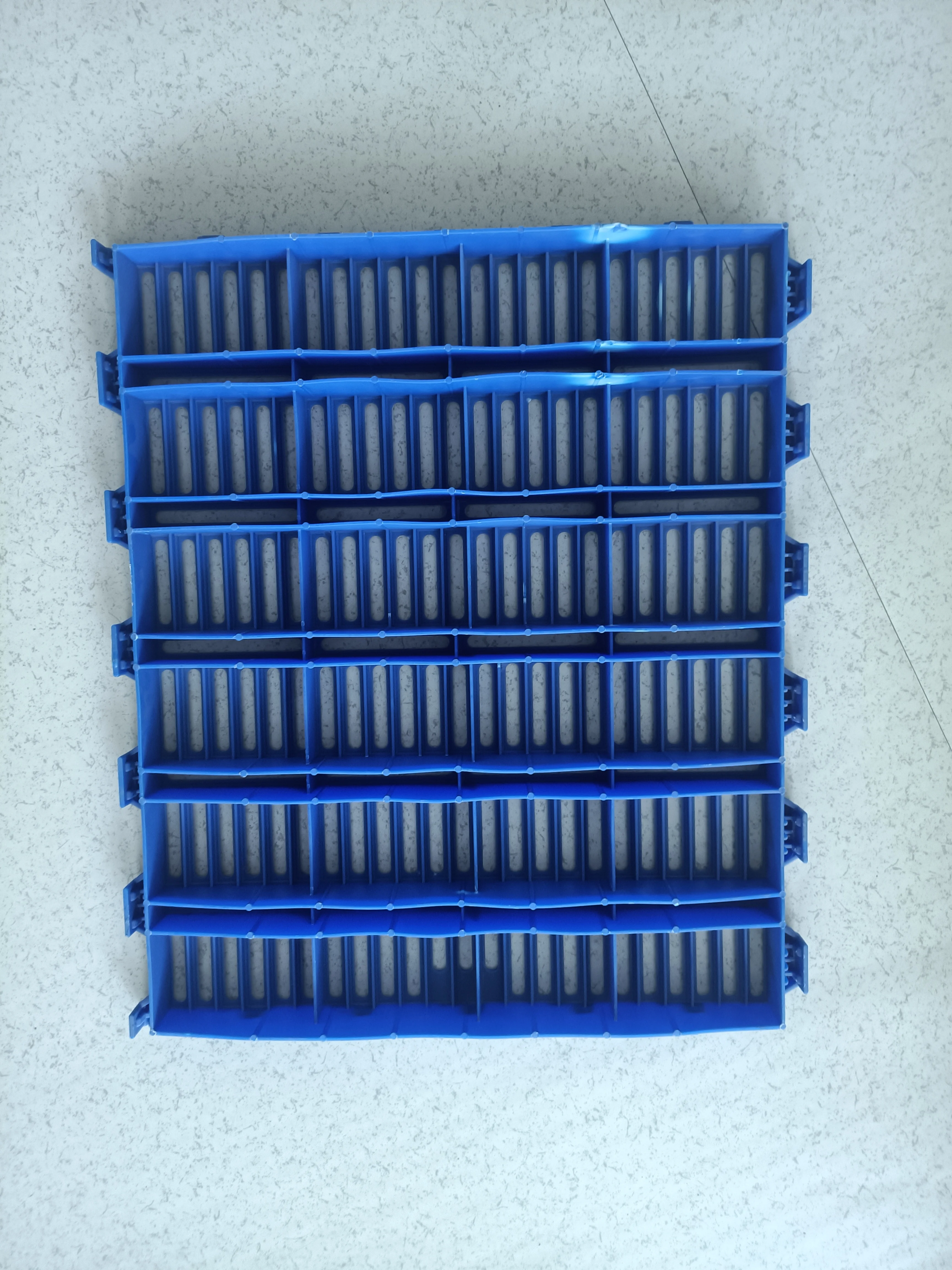 2022 DDM New Pig Plastic Slats Floor Plastic Slatted Floor For Pigs Plastic Slat Floor