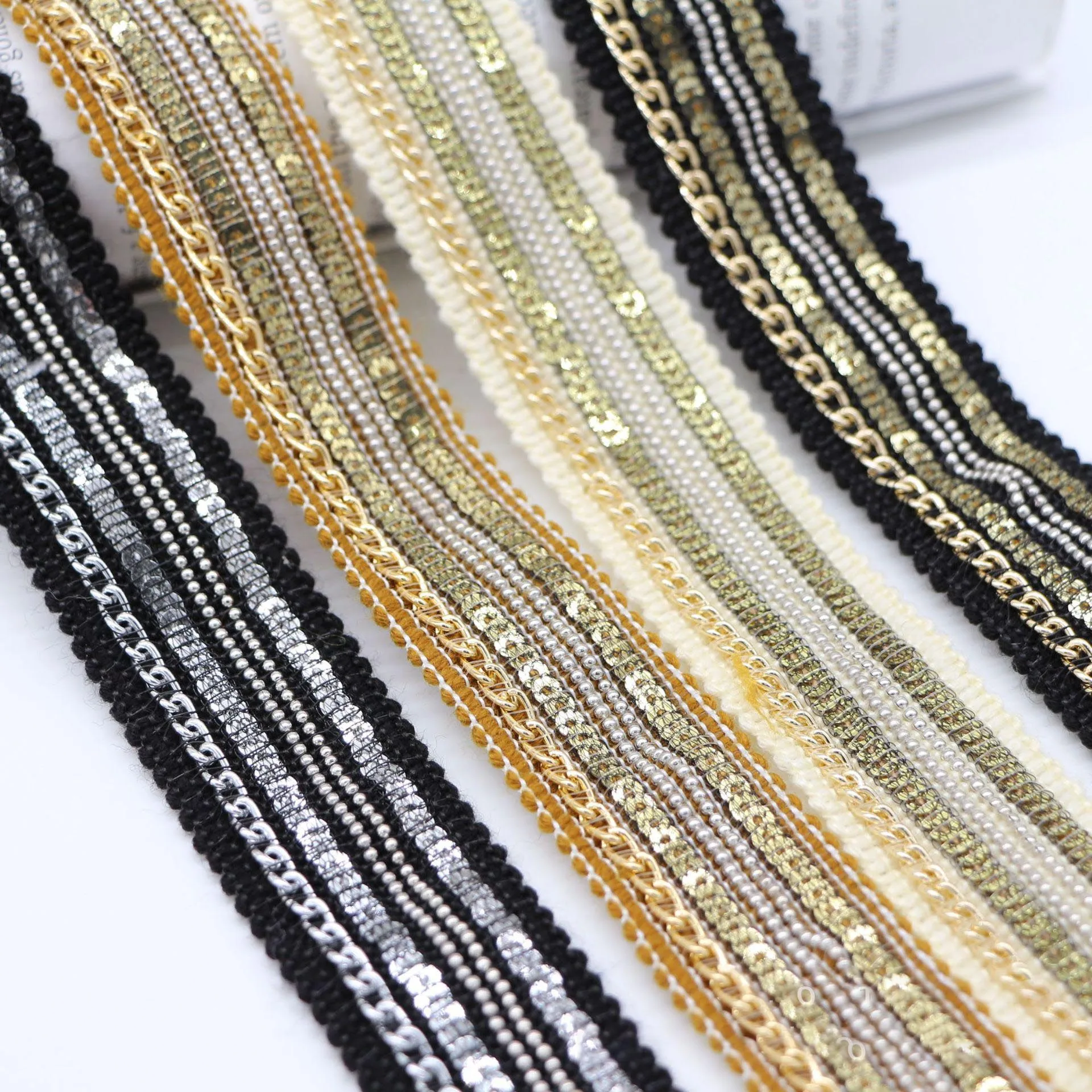 Deepeel LA054 2.5cm DIY Garment Sewing Accessories Home Textiles Decorate Bead Chain Weave Sequin Lace