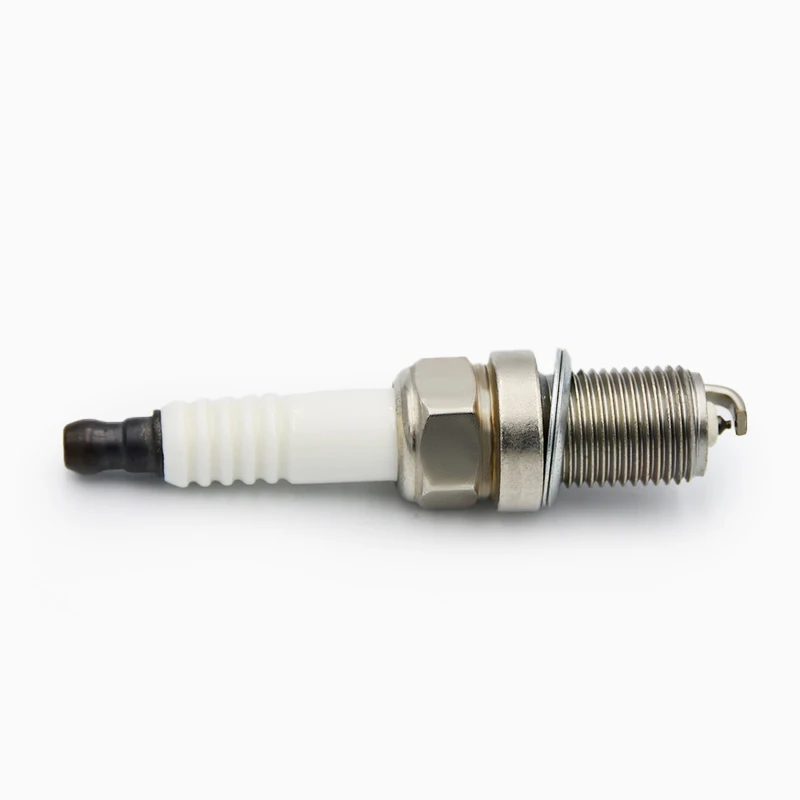 Good Performance Industrial Spark Plug GK3-1A16082 Match For CUMMINS L -10, 6B,6C,ISL G