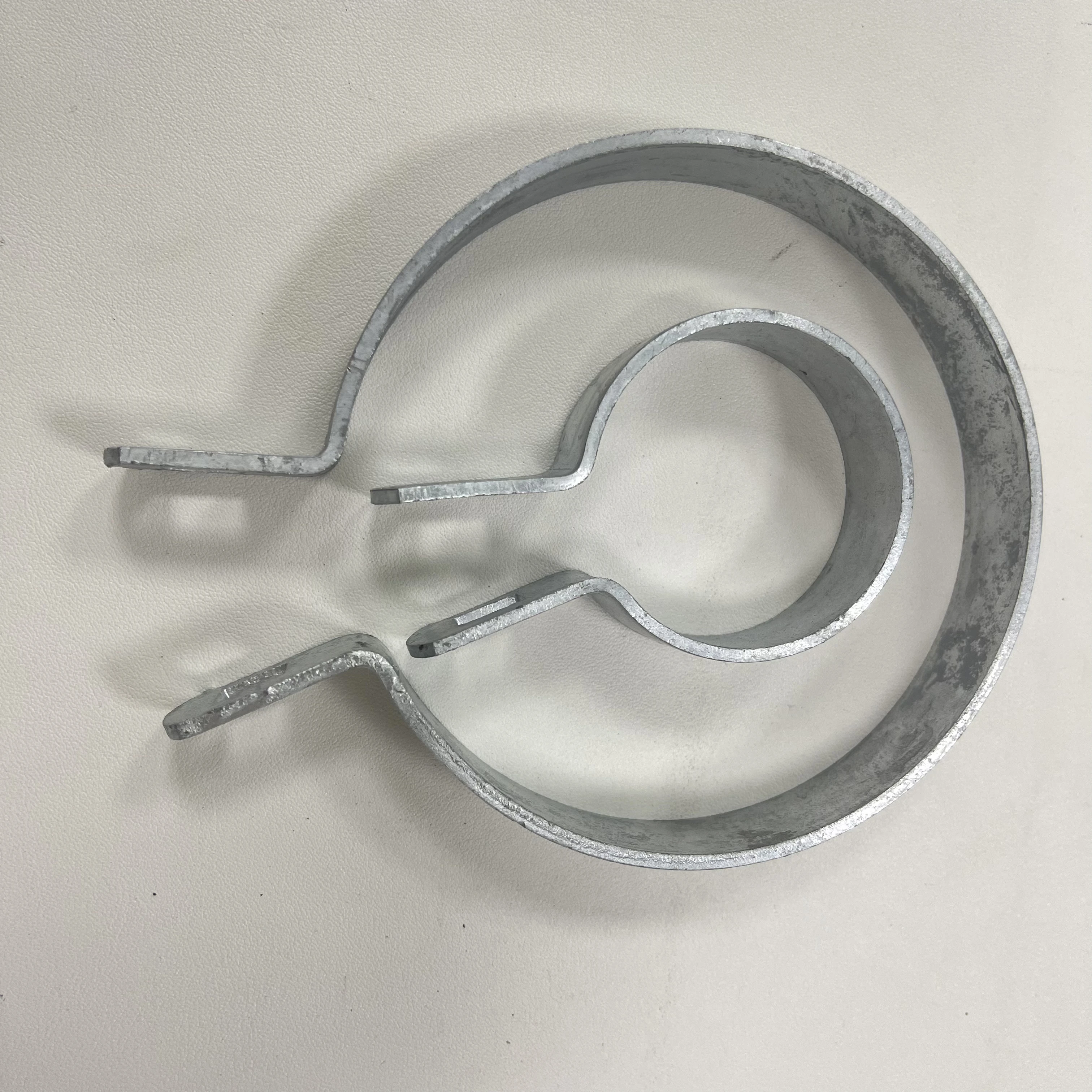Stable Hot Dip Galvanized Clips and clamps for iron Fence  from  Zhejiang
