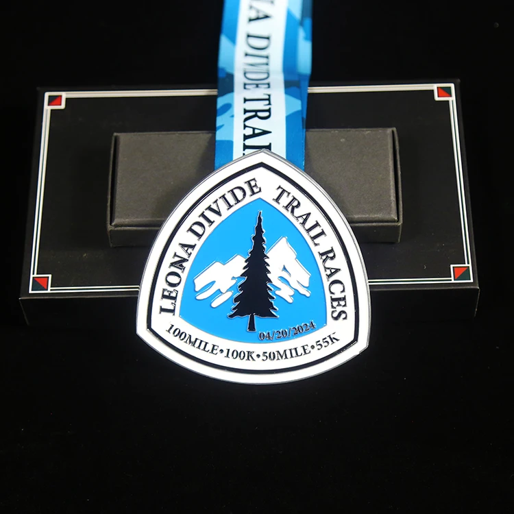 Sport Plastic Medal Soccer Trophies and Medals