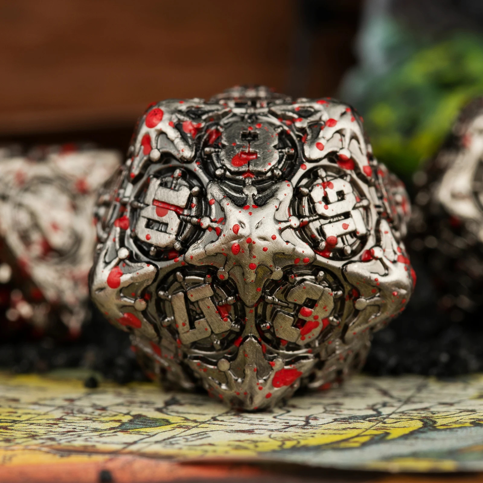 Заводская оптовая продажа набор металлических игральных кубиков d & RPG с индивидуальным логотипом металлические литогранные кубики Dnd для настольной игры Набор dnd