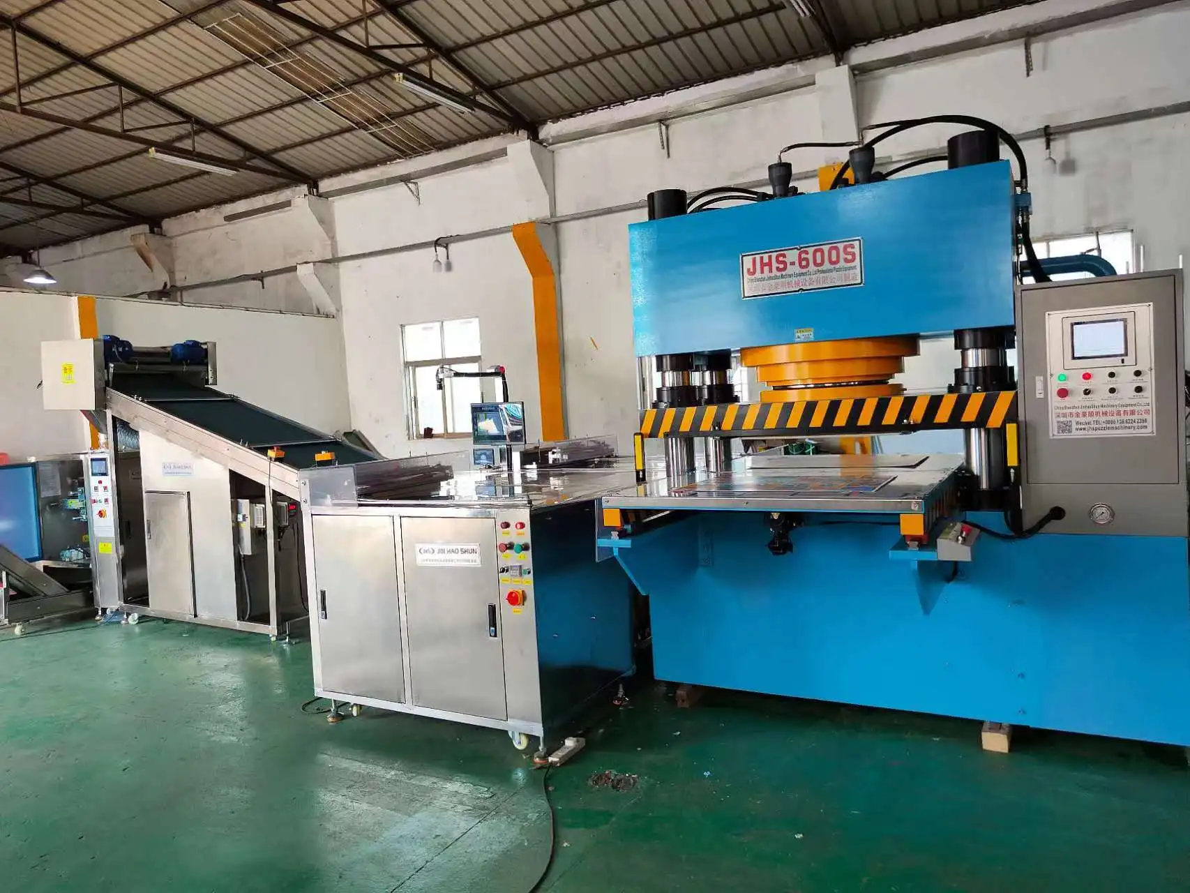 Jigsaw four - column hydraulic indentation machine, large tonnage platform jigsaw making machine