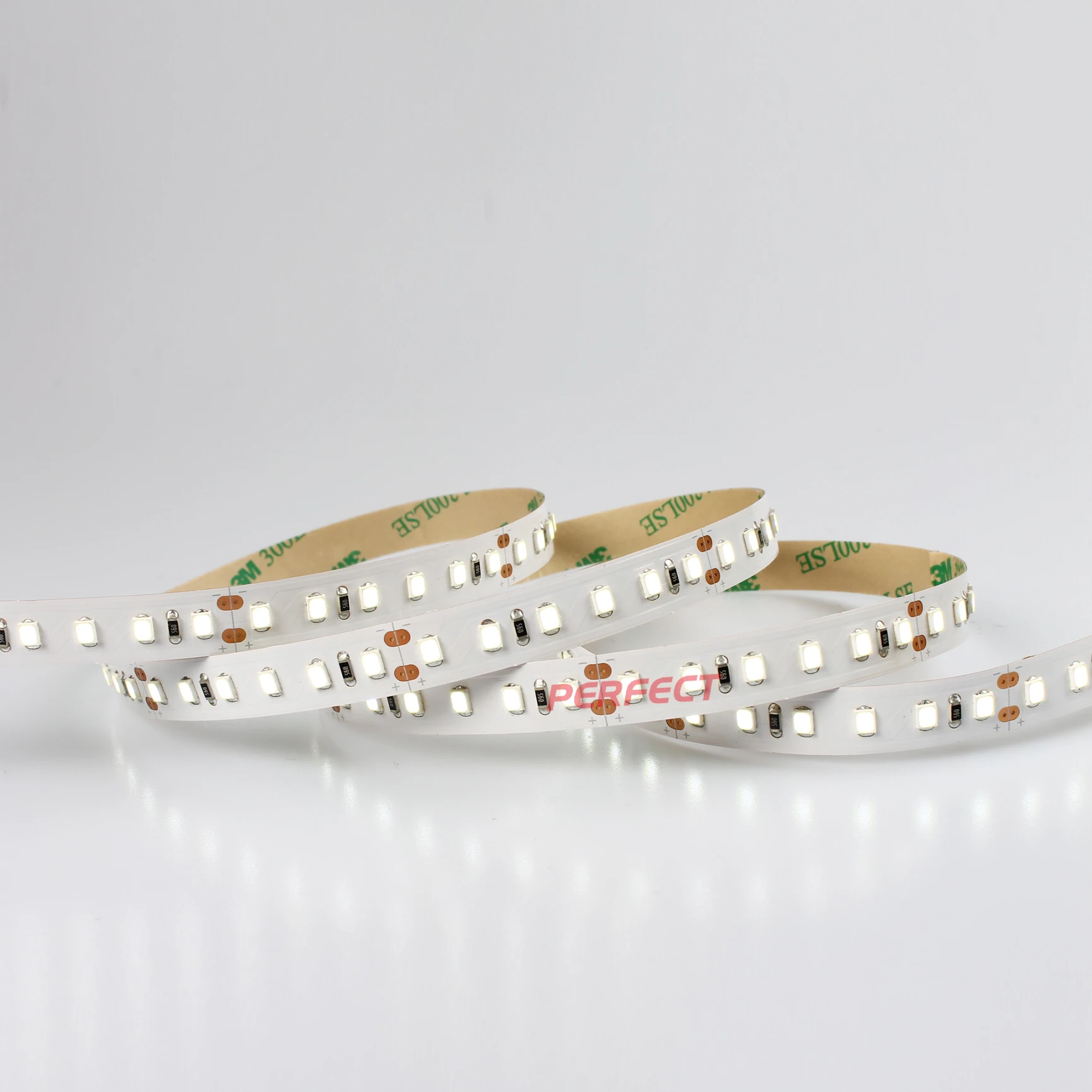  Гибкая СВЕТОДИОДНАЯ лента SMD 2835 с высокой эффективностью 24 В постоянного тока теплый белый