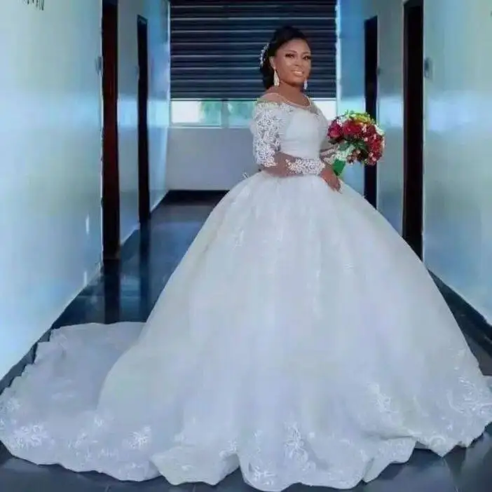 2023 new high quality beaded wedding dress big ball gown luxury  princess bridal gown