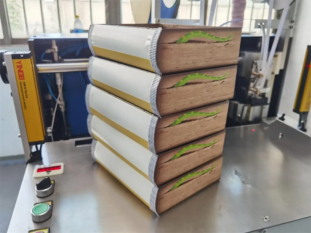 Book Binding Machine/Book Strapping And Packaging Machine/Semi Auto Hardcover Book Wrapping Machine/MF-KS600