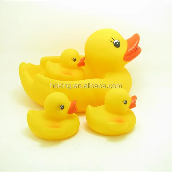 Soft Plastic Family Duck Baby Shower Bath Toy Swimming Pool Toy