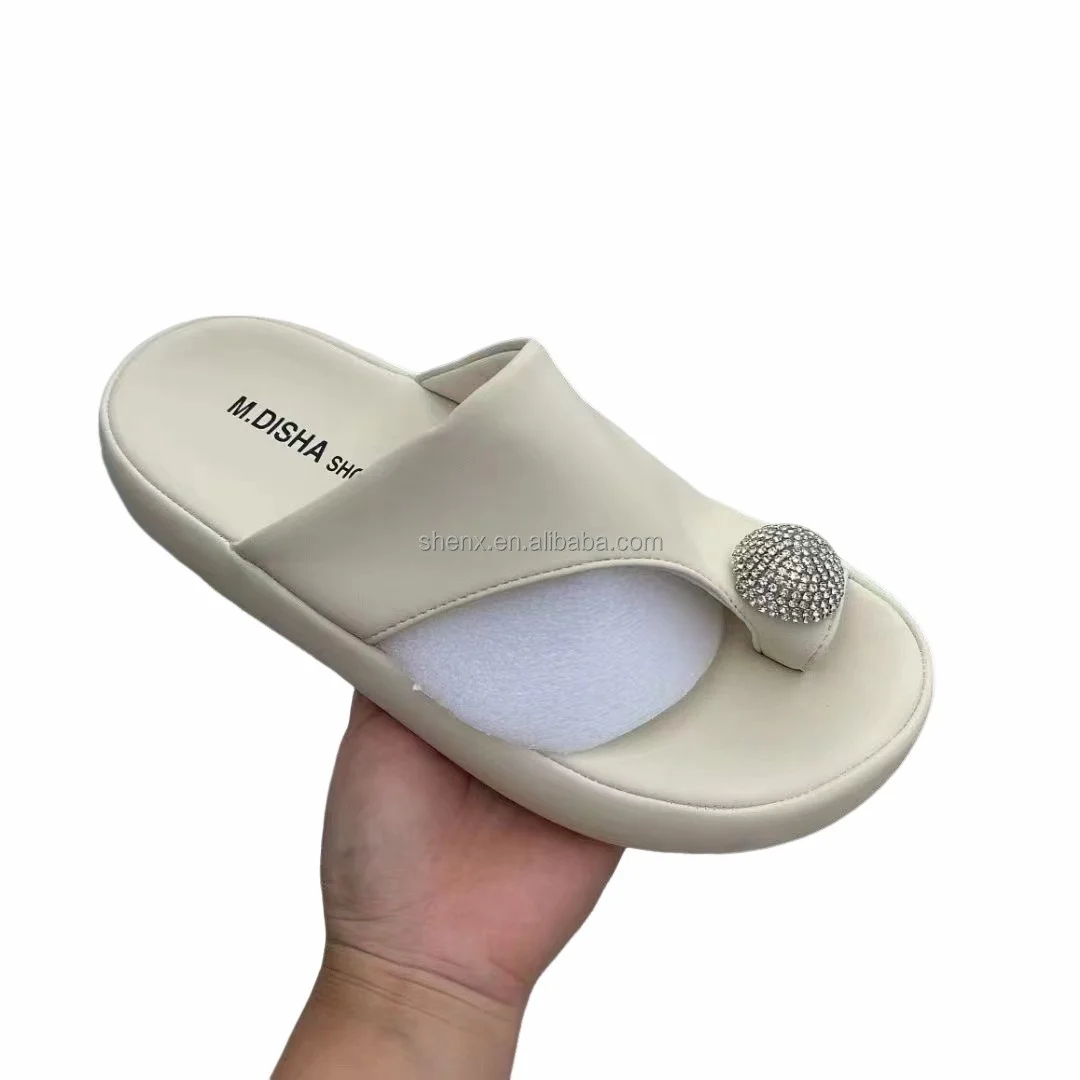 Factory Price Elegant Diamonds Slide Slippers Beach Walking Women Casual Shoes Flat Ladies Sandals
