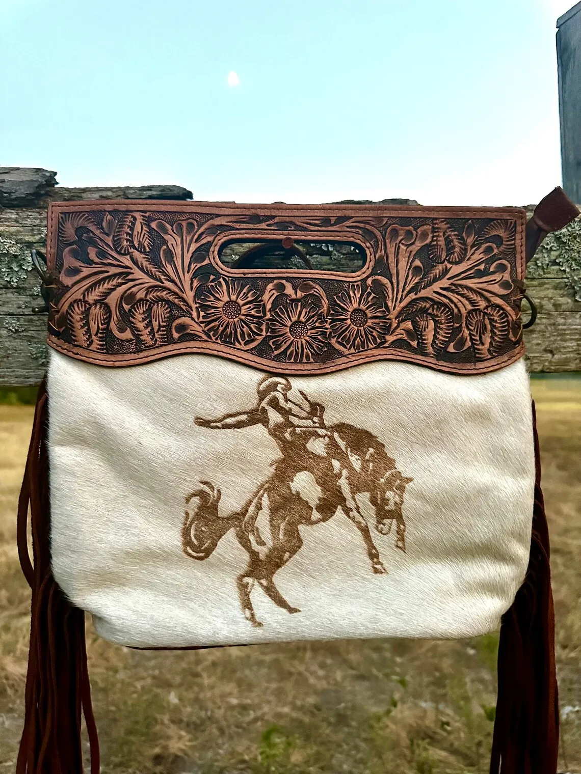 Best Seller Western Hand Tooled Genuine Leather Purse Cowhide Crossbody Saddle Blanket Bag Fringe Bolsa Wholesale Manufacturer