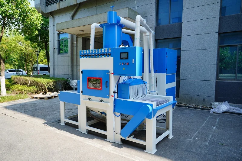 Automatic roller conveyor sand blasting machine