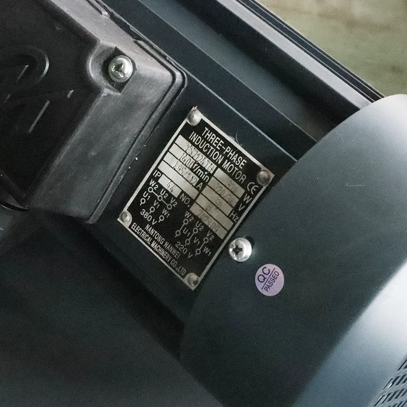 Various customizations Accuracy guaranteed Design of rear guide wheel cover plate Cnc edm wire cutting machine