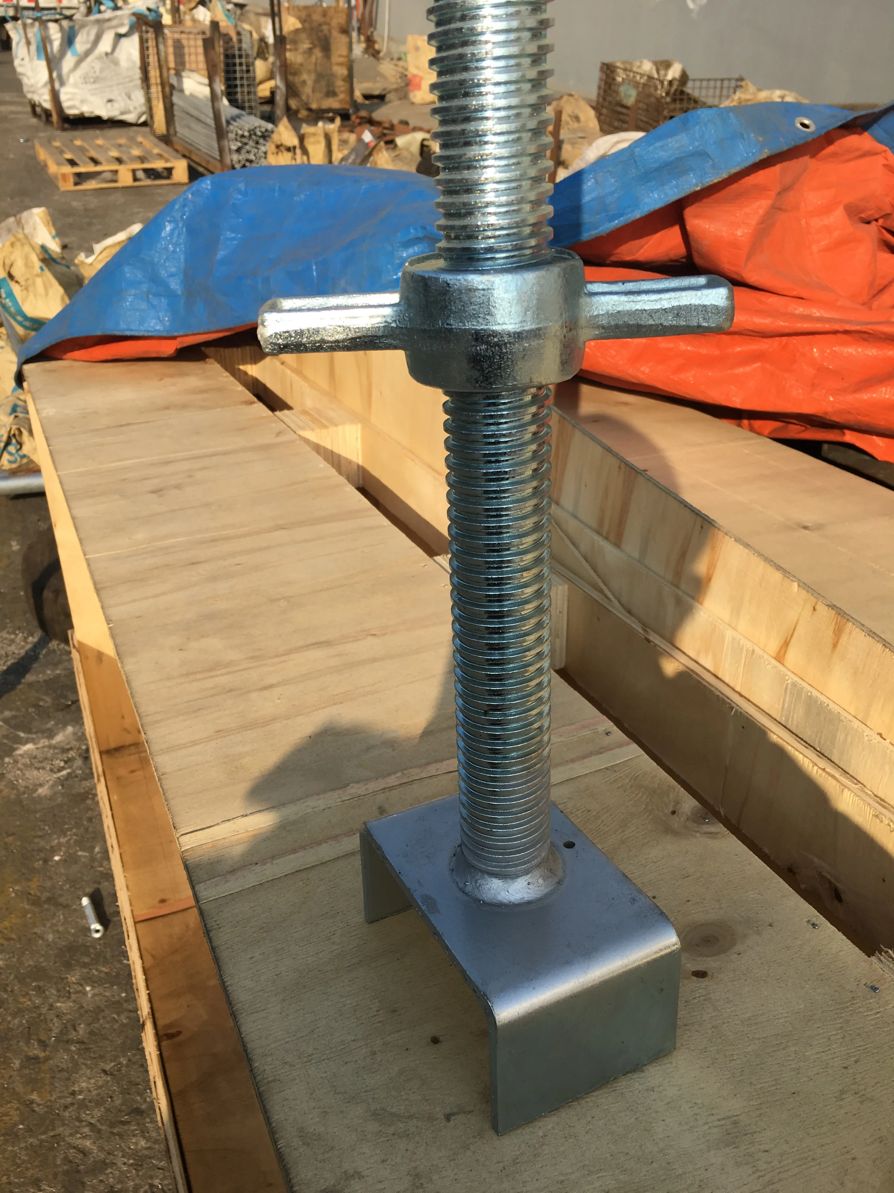 galvanized scaffolding u head jack base screw jack stands shoring jack scaffold base plates